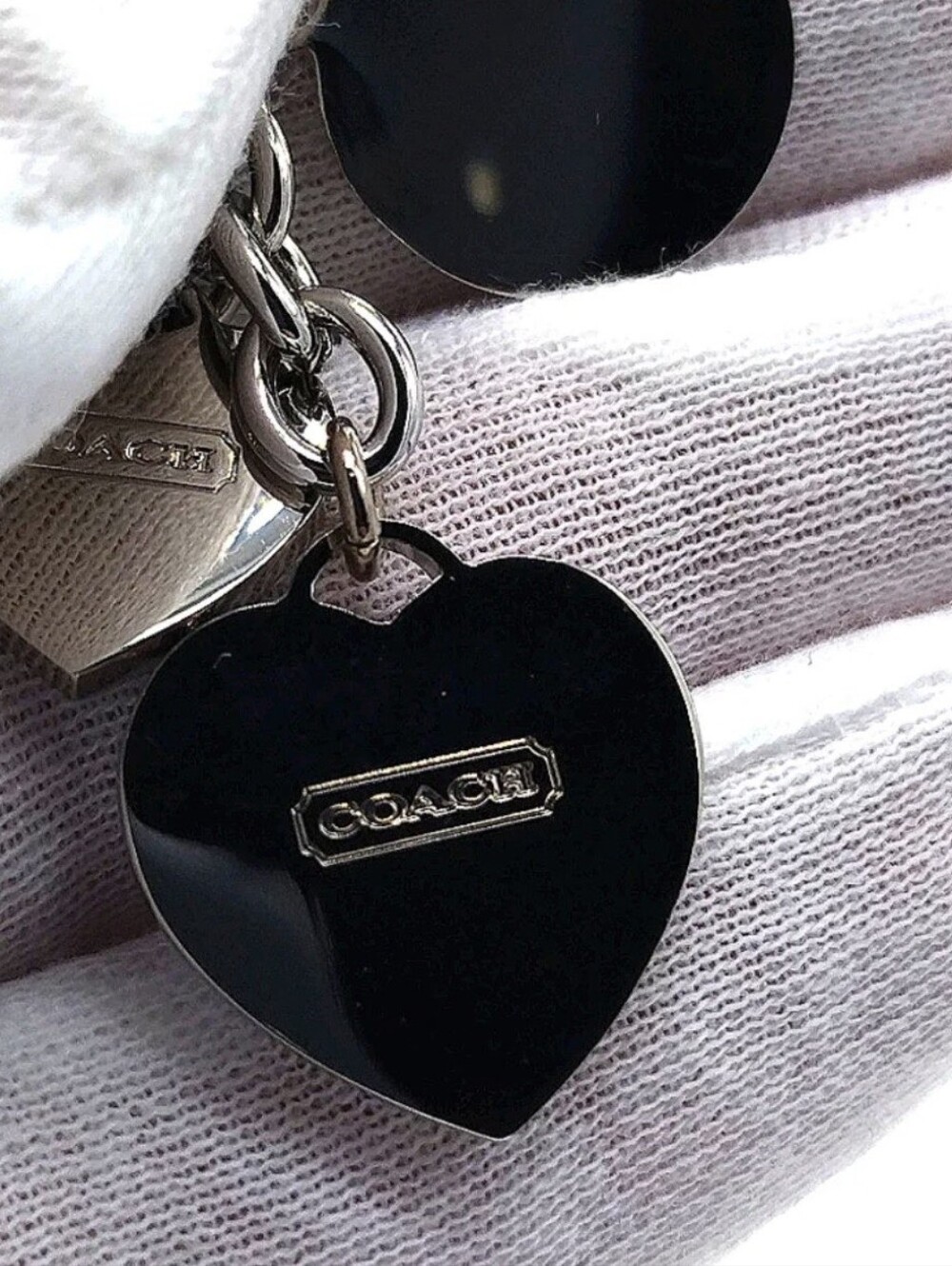 COACH Vintage Triple Heart Crystals Key Fob Keychain Purse Charm - Picture 5 of 5